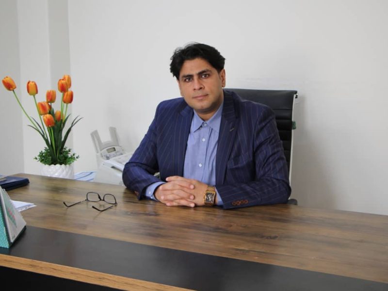 صلاحیت دکتر مرتضی بوستانی جهت حضور در انتخابات شورای شهر عنبر تائید شد