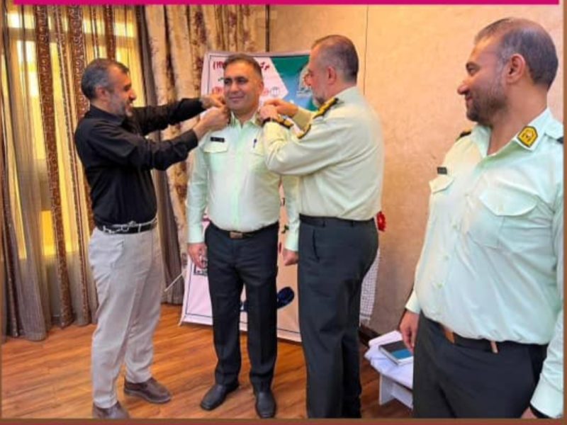 پیام تبریک شهروندان شهر شهید پرور عنبر به مناسبت ترفیع و ارتقای درجه سرهنگی جناب سرهنگ روح الله داودی